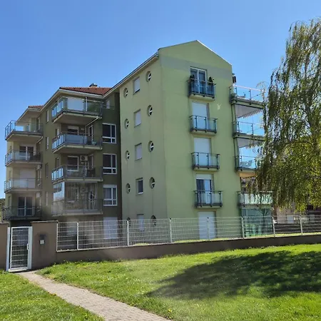 Aloha Terrace - * 希欧福克