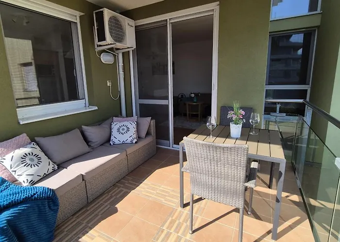 Aloha Terrace - *
